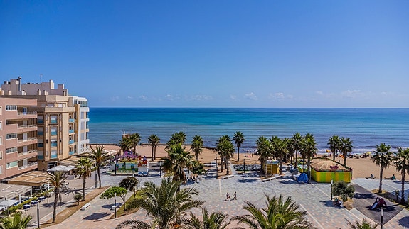 En megler med gode referanser - SPANIA1.no