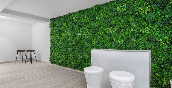 En megler med gode referanser - SPANIA1.no