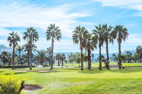 En megler med gode referanser - SPANIA1.no