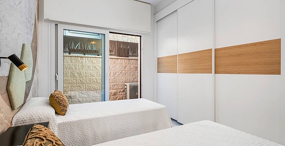 En megler med gode referanser - SPANIA1.no