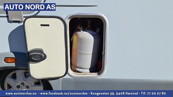  Plass for 2 gassflasker