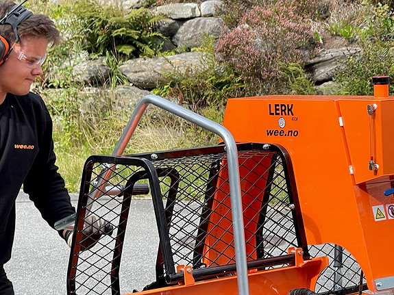 Bestill med rabatt før nye er på lager 5.sept www.skog.wee.no