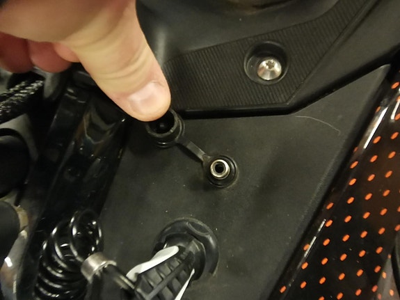 Ski-doo Renegade 600 H.O Backcountry 13 of 29