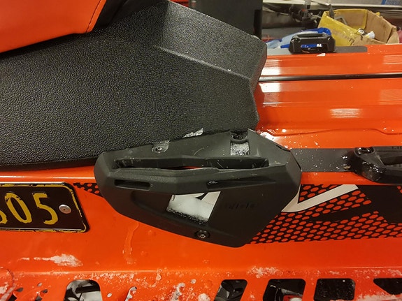 Ski-doo Renegade 600 H.O Backcountry 9 of 29