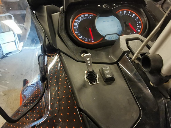 Ski-doo Renegade 600 H.O Backcountry 18 of 29