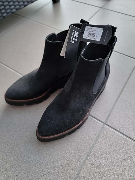 Product image 1 of 6