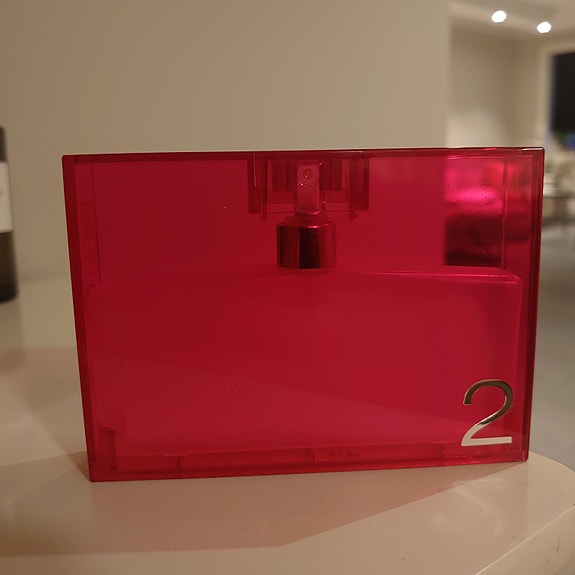 Product image 1 of 3