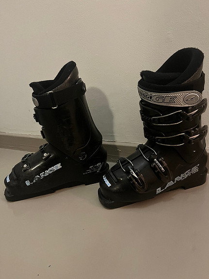 Lange slalomstøvler junior str 23,5 / 275 - innersålen er 22 cm