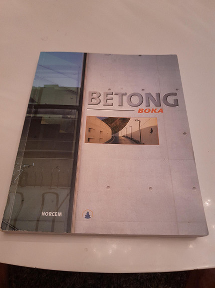 - Betongboka av Norcem, 200 kr