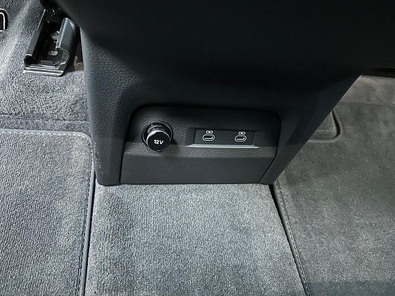 Audi e-tron 15 of 30