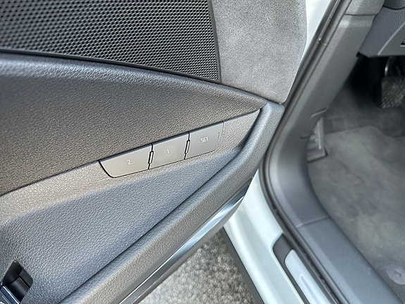 Audi e-tron 20 of 30