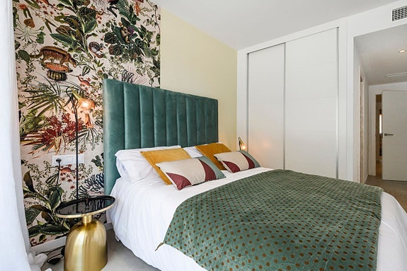 En megler med gode referanser - SPANIA1.no