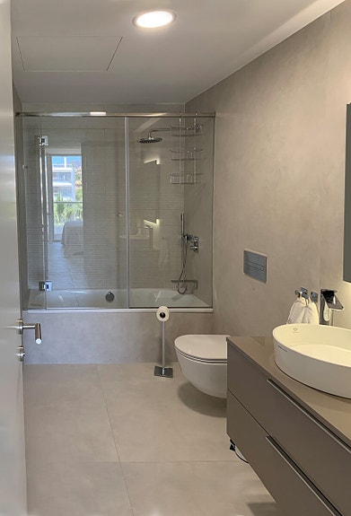 En megler med gode referanser - SPANIA1.no