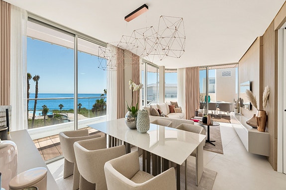 En megler med gode referanser - SPANIA1.no