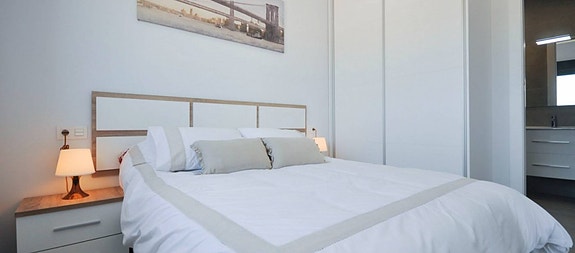 En megler med gode referanser - SPANIA1.no