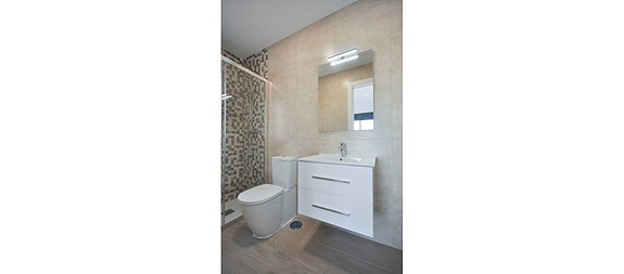 En megler med gode referanser - SPANIA1.no