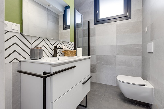 En megler med gode referanser - SPANIA1.no