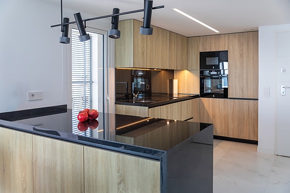 En megler med gode referanser - SPANIA1.no