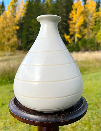 2000 talls vase i keramikk fra Black Design. Vintage