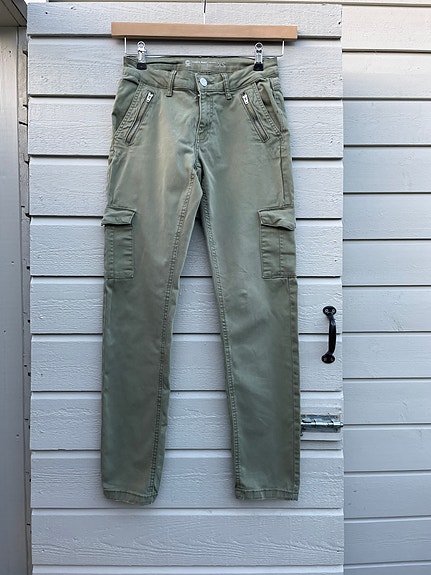 Product image 1 of 10