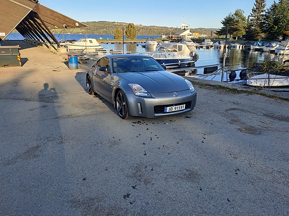Nissan 350 Z 24 of 30