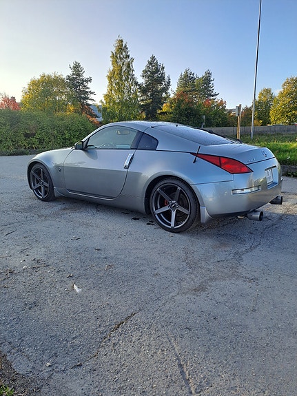 Nissan 350 Z 11 of 30