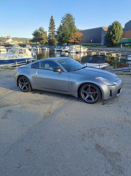 Nissan 350 Z 20 of 30