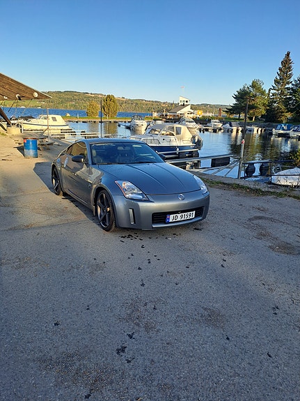 Nissan 350 Z 23 of 30