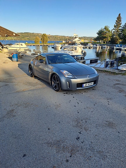 Nissan 350 Z 21 of 30