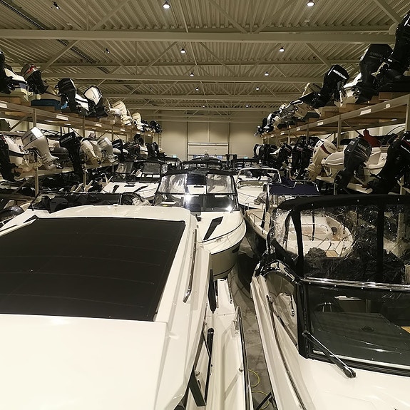 Holmsbu - Vinteropplag i oppvarmede haller. Kun noen få plasser igjen fra 0-30 fot!