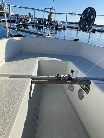 Shipman 28 med ødelagt motor selges 5 of 21