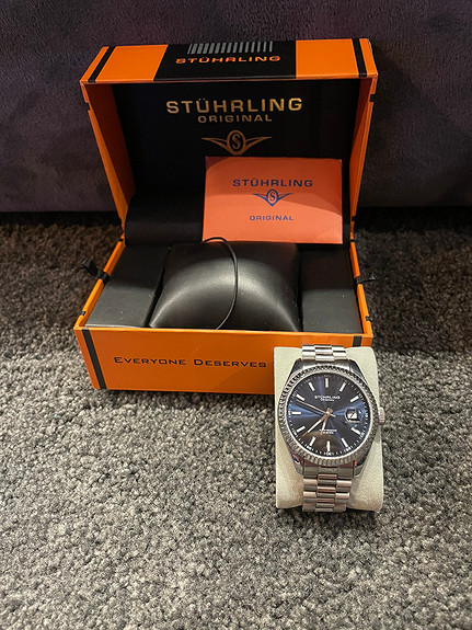 Stuhrling klokke sales