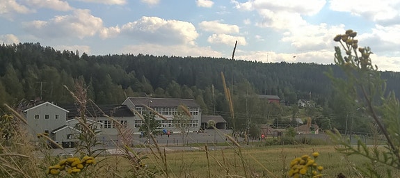 Eidskog Montessoriskole ligger idyllisk til på Vestmarka i Eidskog.