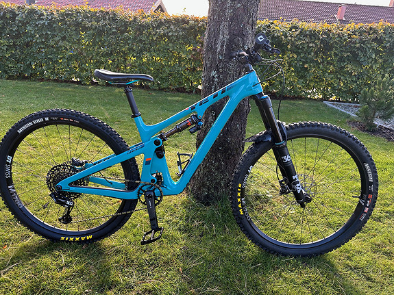 Yeti sb130 pris new arrivals