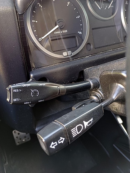 Land Rover Defender-Serie 27 of 30