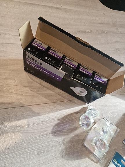 Product image 2 of 10