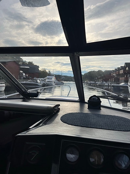 Marex 2300 Gambler, Volvo Penta AD31 4 of 5