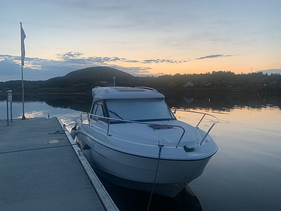 2017/18 BENETEAU ANTARES 7 M 175 HK SUZUKI APX + DIV. UTSTYR. TIL SALGS. 3 of 12