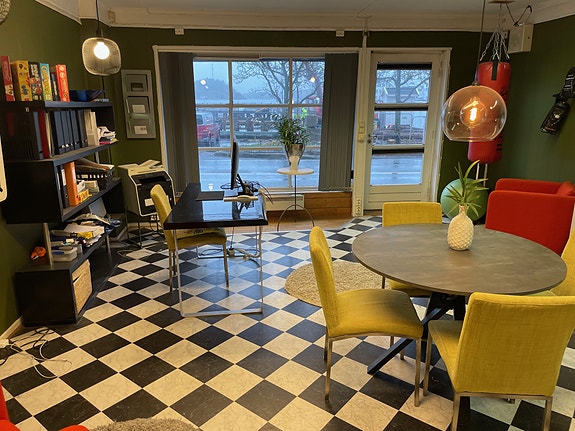 Kontor/butikklokalet 1