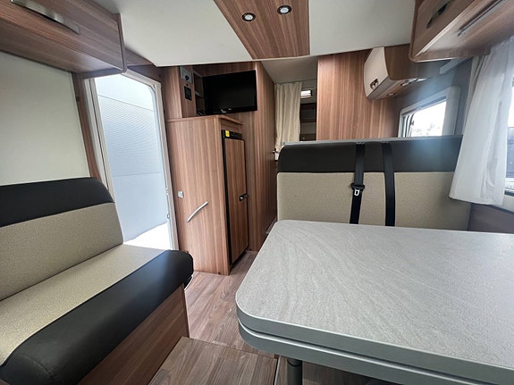 Weinsberg R58 22 of 24