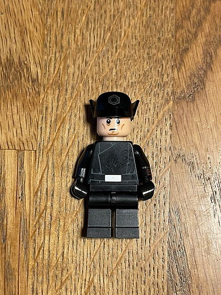 LEGO First Order General FINN torget