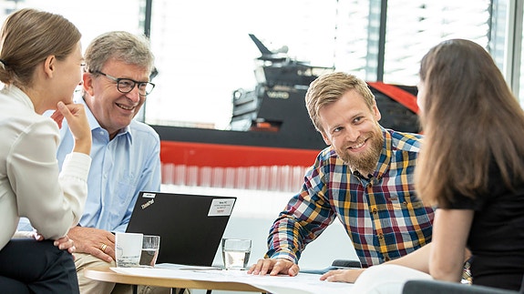 Vard Interiors AS logo