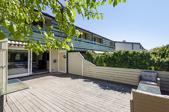 Lokalmegler Awet Tella v/ EiendomsMegler 1 har gleden av å presentere Ellen Gleditsch' vei 56!