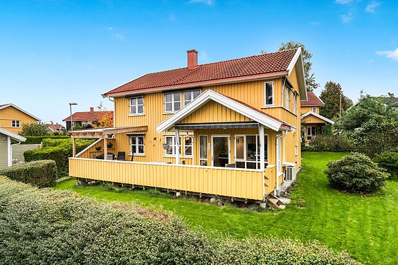 Velkommen til Grååsveien 51 - presentert av Aktiv Eiendomsmegling v/Marit Hammer