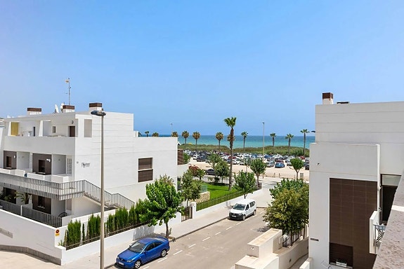 Fantastisk beliggenhet rett ved stranden