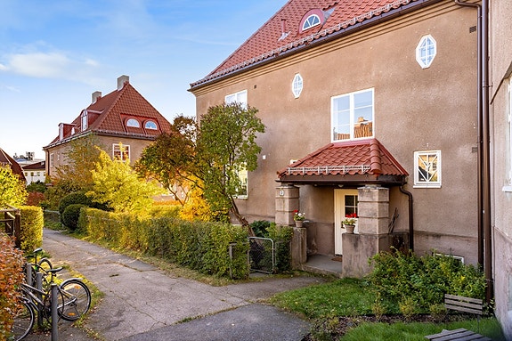 Velkommen til Vestgrensa 3.