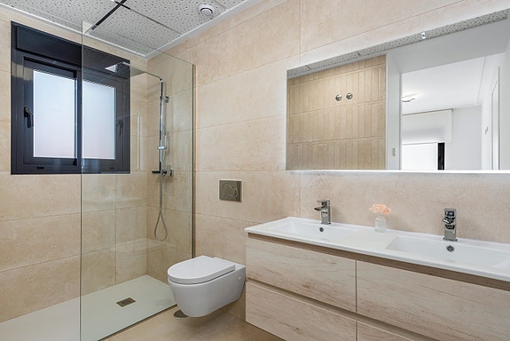 En megler med gode referanser - SPANIA1.no