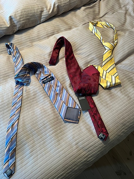 Product image 1 of 8