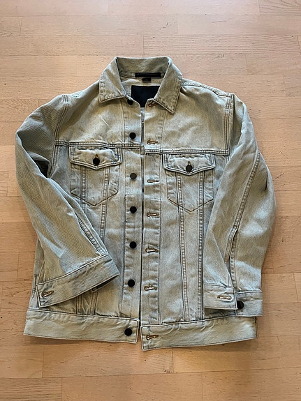Product image 1 of 6