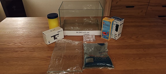 Product image 1 of 5